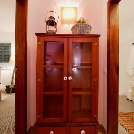 アパート Beautiful 2 Bedroom In Center With Balcony ヴィラモウラ
