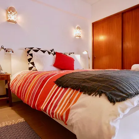 Beautiful 2 Bedroom In Center With Balcony Vilamoura